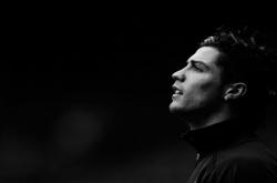 爱游戏官网-铁血公牛逆袭太阳，布伦森化身关键先生，定义新时代争冠之路