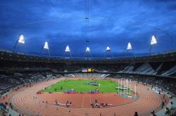 爱游戏中国-德甲争冠战之夜，内马尔表现堪称教科书