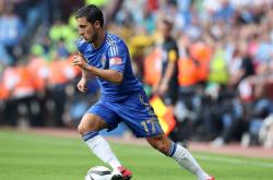 爱游戏官方-猛龙防守铁壁锁死上海队，恩比德内外兼修成关键先生