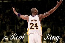 AYXapp下载-塞恩斯状态火热，索伯车队绝杀红牛二队，F1赛场见证历史性逆转