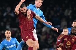 爱游戏体育官网-包含那不勒斯主帅战术风格独特，球队或展现出色表现的词条