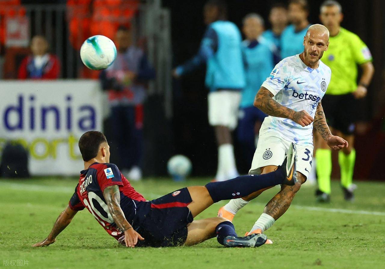 佛罗伦萨客场战胜卡利亚里,豪取三分的简单介绍 佛罗伦萨客场战胜卡利亚里,豪取三分的简单介绍