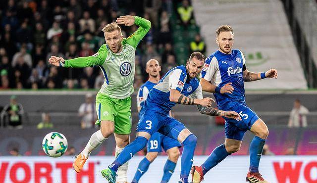 法兰克福主场逆转柏林赫塔,豪取三分 法兰克福主场逆转柏林赫塔,豪取三分