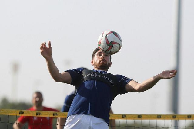 包含伊朗球队取得胜利，成功跻身半决赛的词条