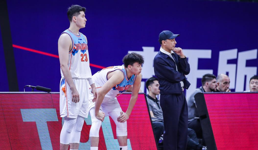 新疆队险胜对手，让强手无可奈何的简单介绍