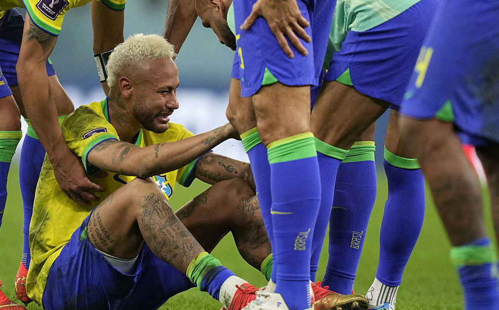 阿根廷女足遗憾出局失望离场