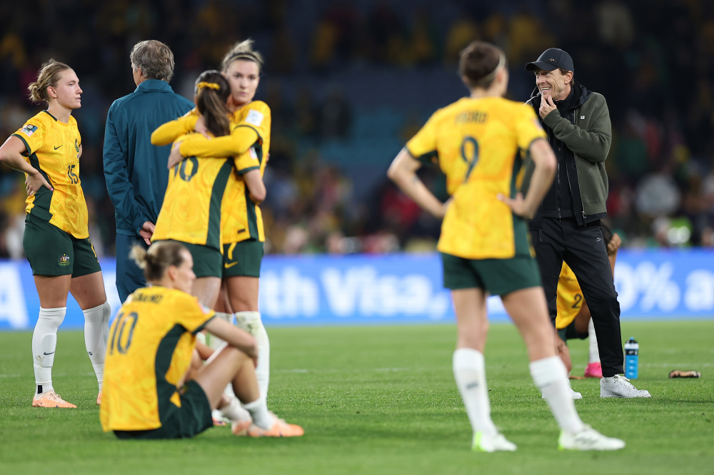 英格兰队在足球比赛中掀起热潮 英格兰队在足球比赛中掀起热潮