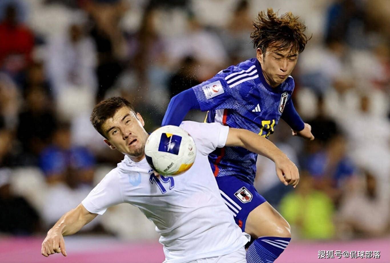 日本球队首次抵达澳门,备战亚洲足坛盛事的简单介绍 日本球队首次抵达澳门,备战亚洲足坛盛事的简单介绍