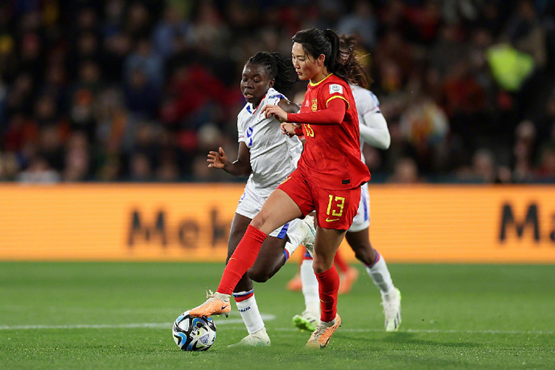 世界杯风云，女子足球武装登场