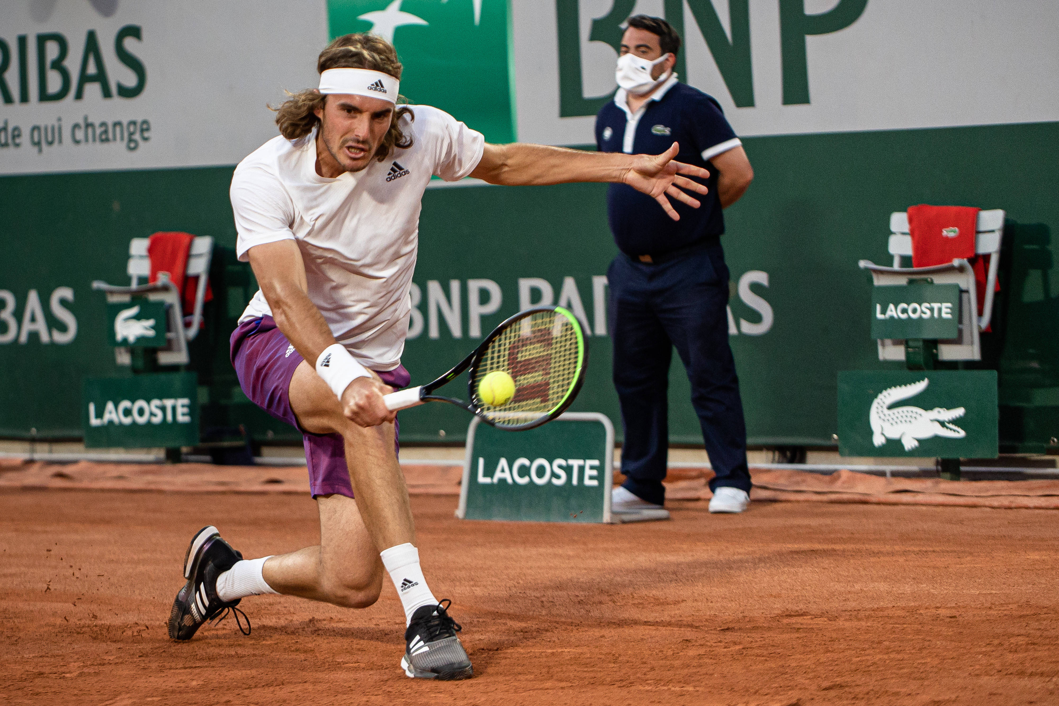 包含世界网球队绝地反击欧洲网球队，西西帕斯统治全场的词条