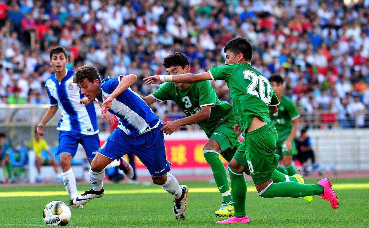 佛罗伦萨主场不敌,近期状态起伏不定的简单介绍 佛罗伦萨主场不敌,近期状态起伏不定的简单介绍