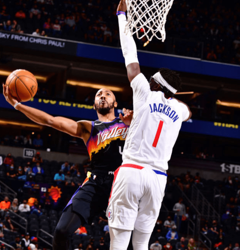 包含公牛翻盘灰熊，萨姆·米切尔统治全场的词条