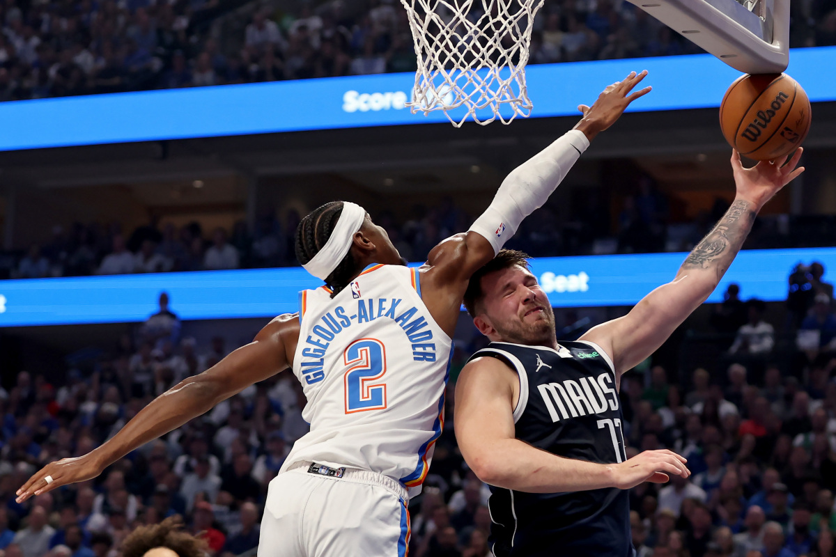 包含独行侠横扫阿根廷男篮，戈贝尔制霸全场的词条