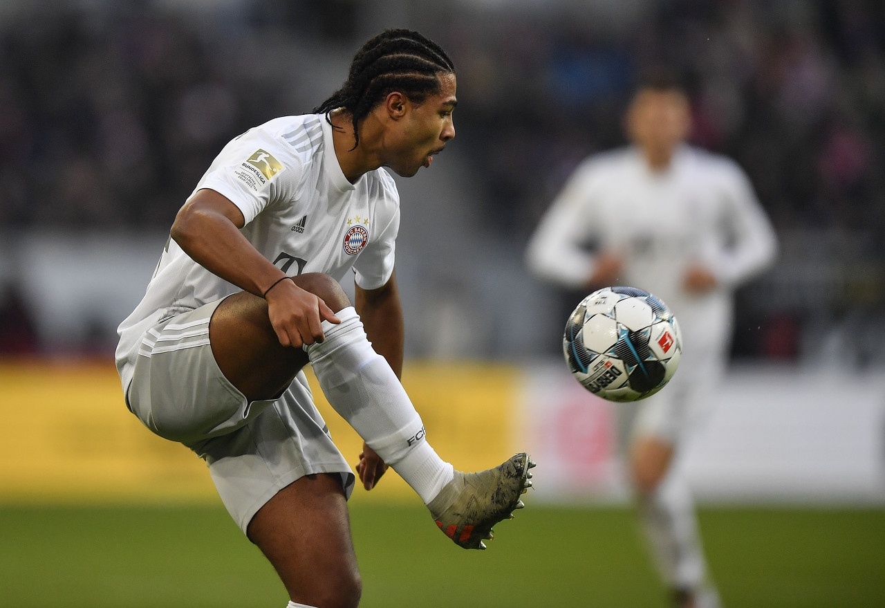 美国险胜瓦伦西亚,格纳布里高光表现的简单介绍 美国险胜瓦伦西亚,格纳布里高光表现的简单介绍