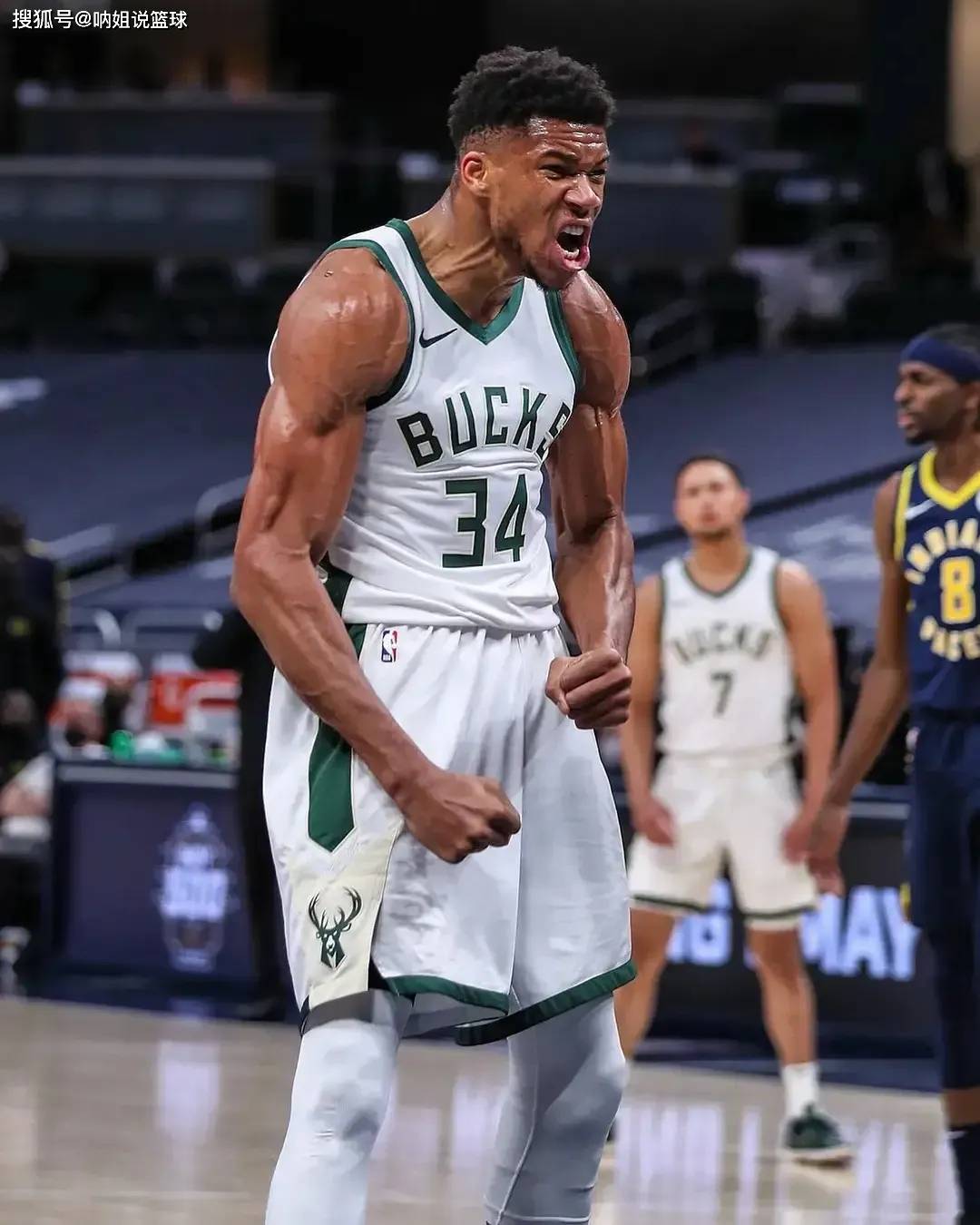 包含西班牙男篮完胜湖人，字母哥制霸全场的词条